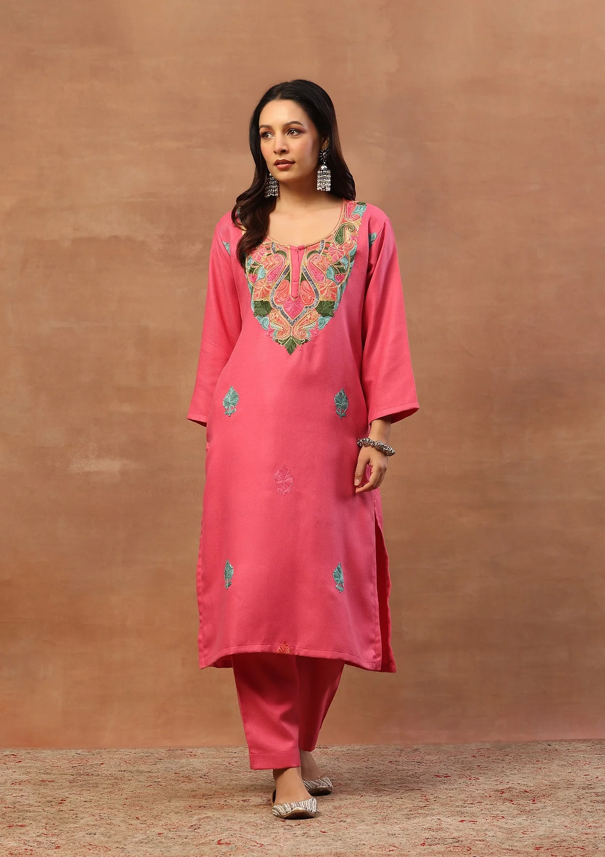 HOC Wool Aari Embroidered Solid Women's Long Kurta Set-Dusty Pink