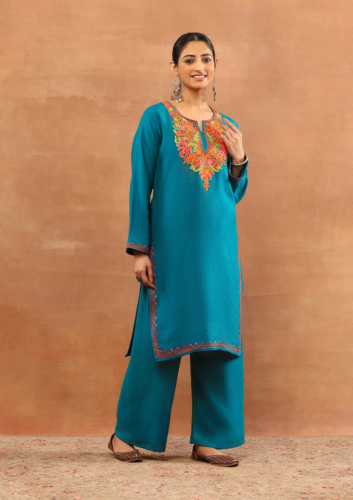 HOC Wool Aari Embroidered Solid Women's Long Kurta - Teal - Image 3