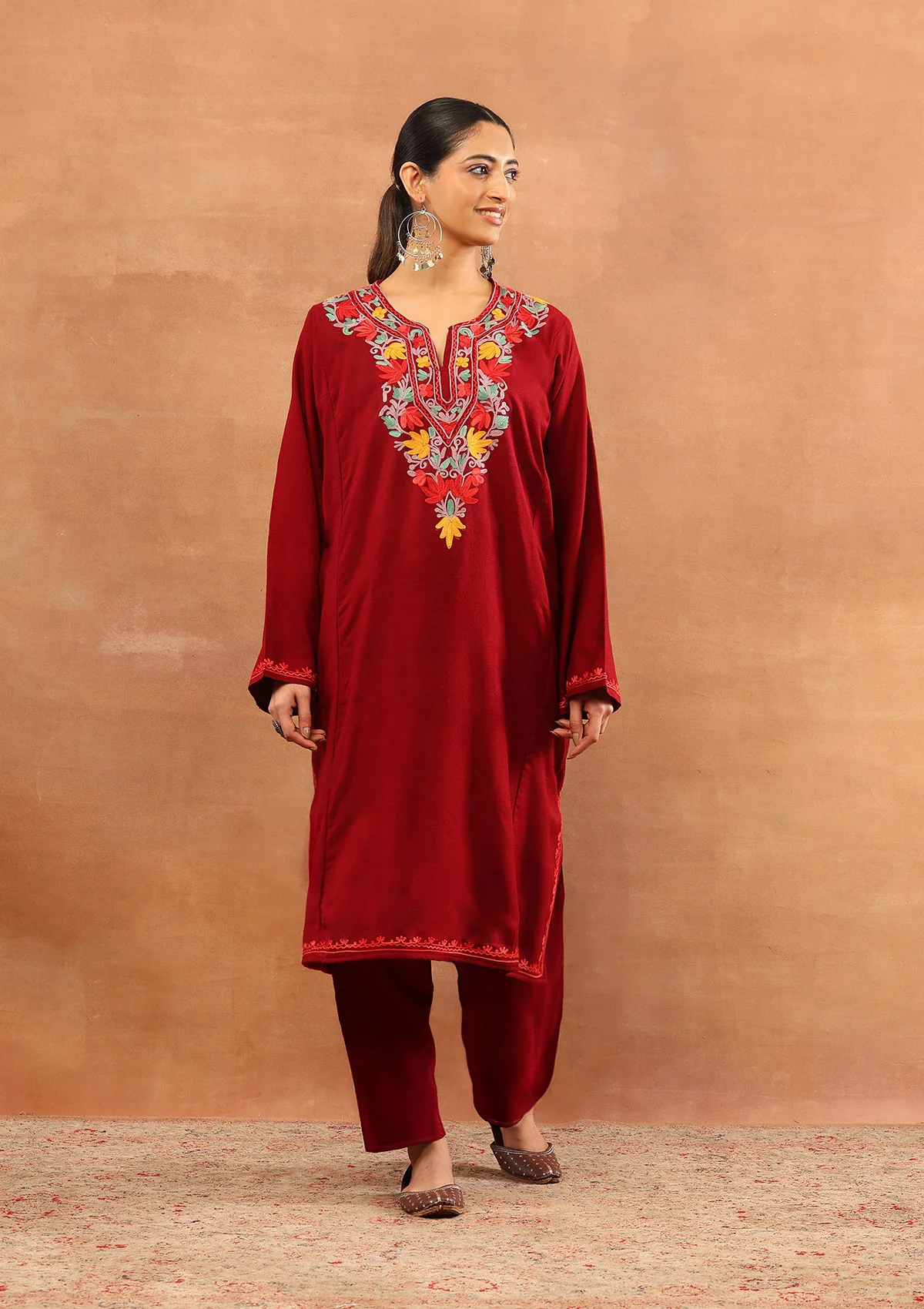 HOC Wool Aari Embroidered Solid Women's Long Phiran - Maroon