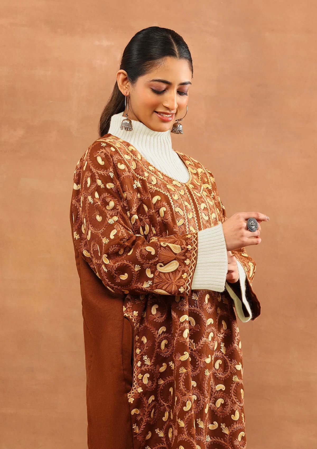 HOC Wool Aari Embroidered Solid Women's Long Phiran - Brown - Image 2