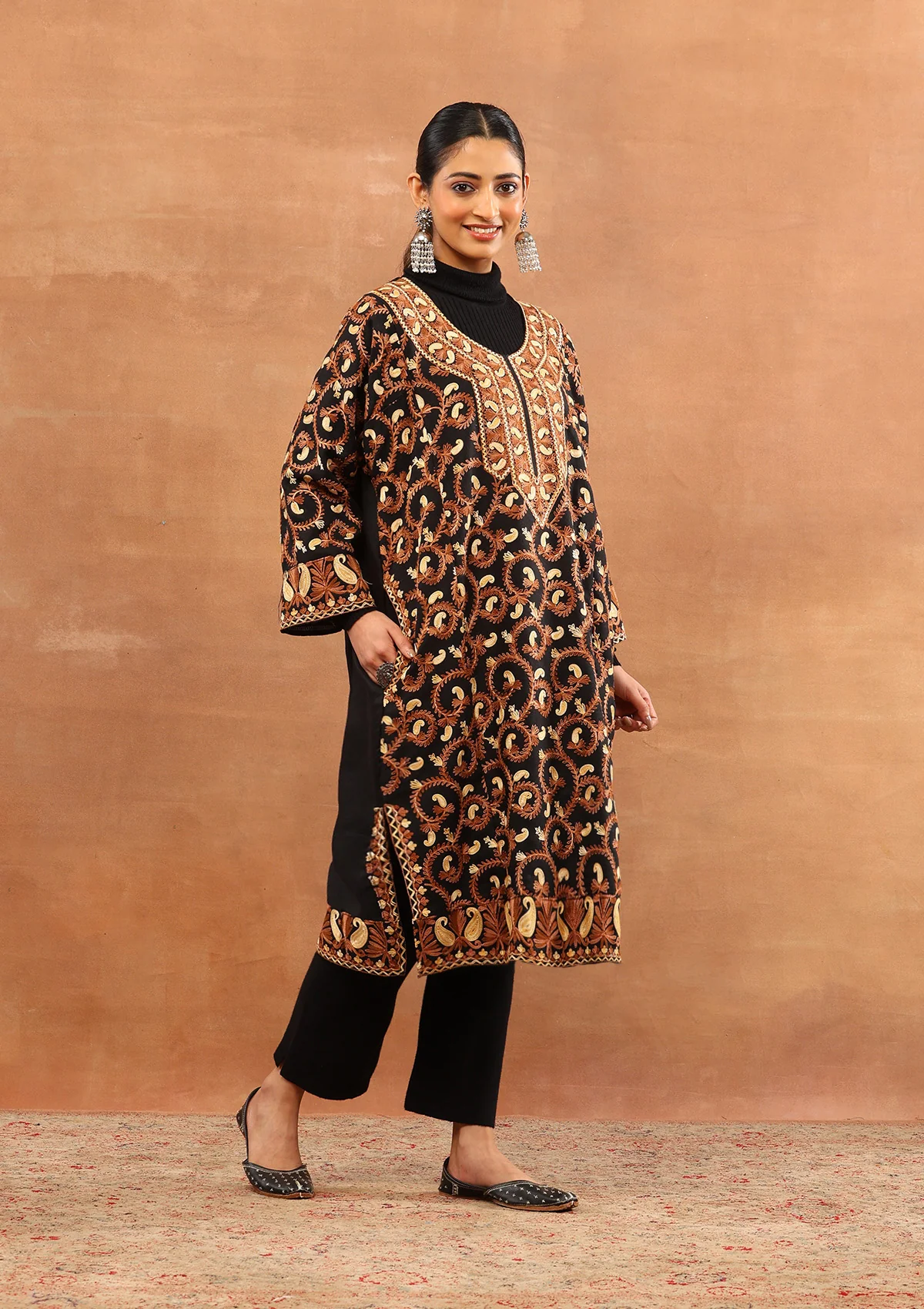 HOC Wool Aari Embroidered Solid Women's Long Phiran - Black - Image 4