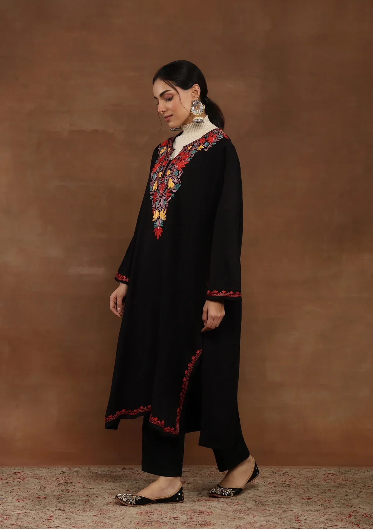 HOC Wool Aari Embroidered Solid Women's Phiran-Black - Image 3