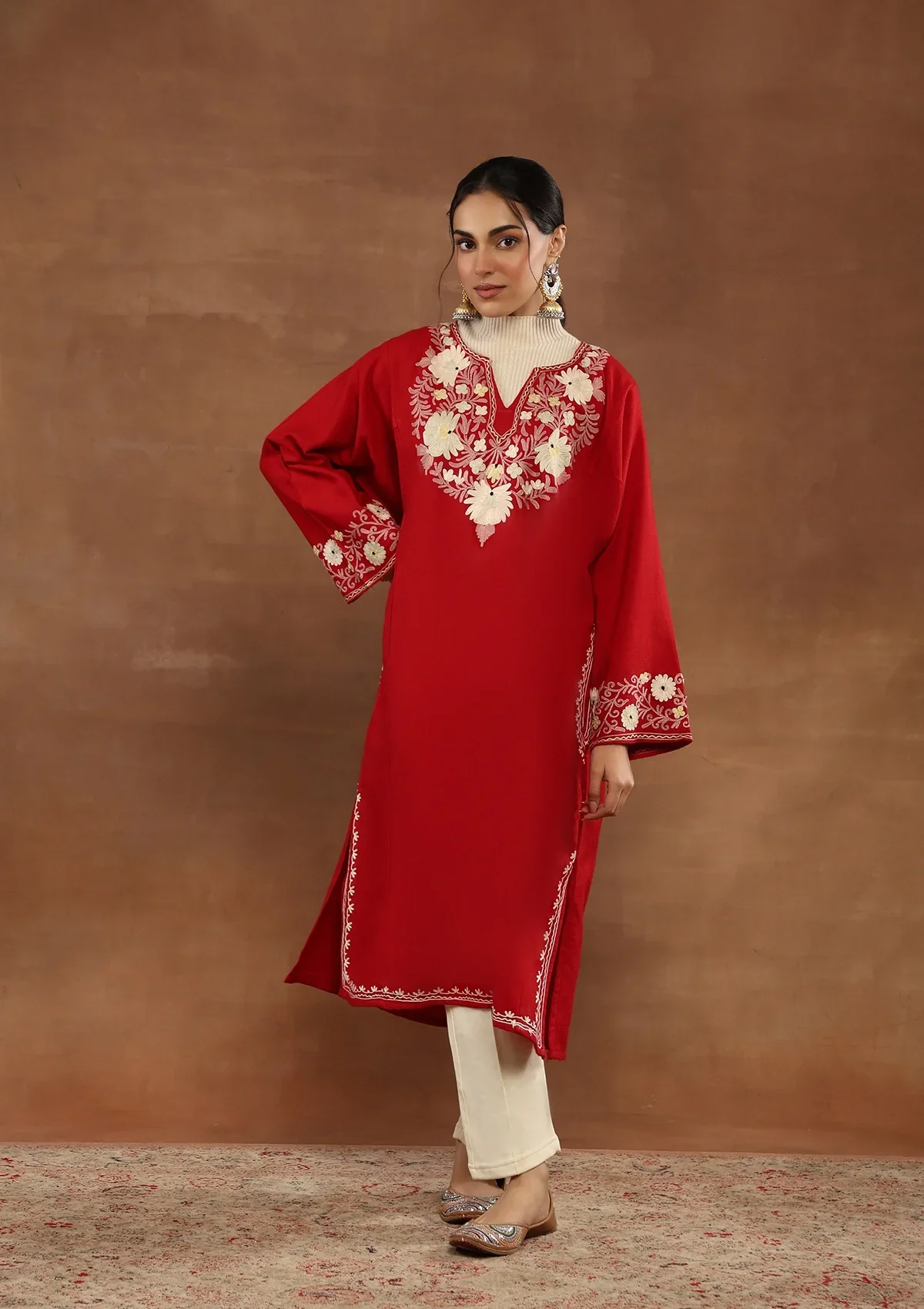 HOC Wool Aari Embroidered Solid Women's Phiran-Red