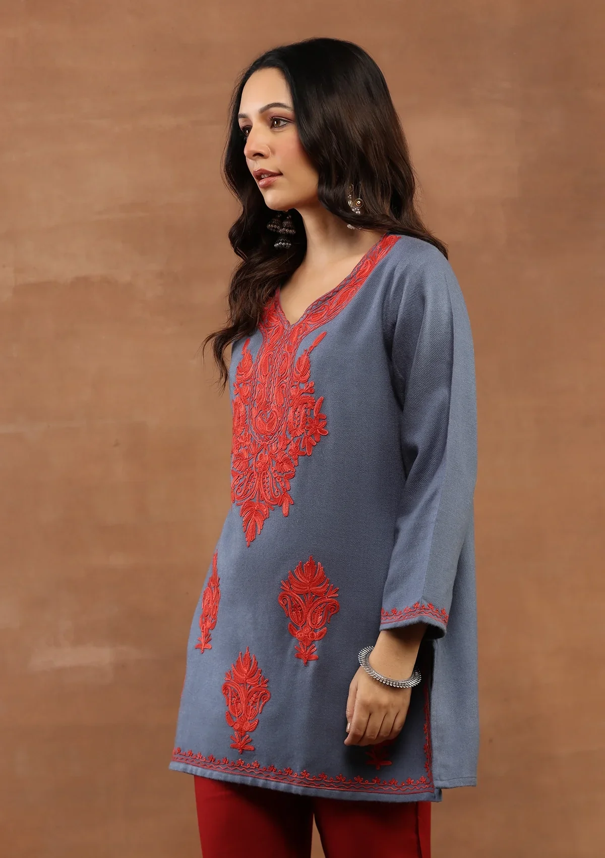 HOC Wool Aari Embroidered Solid Women's Short Kurta-Powder Blue - Image 4