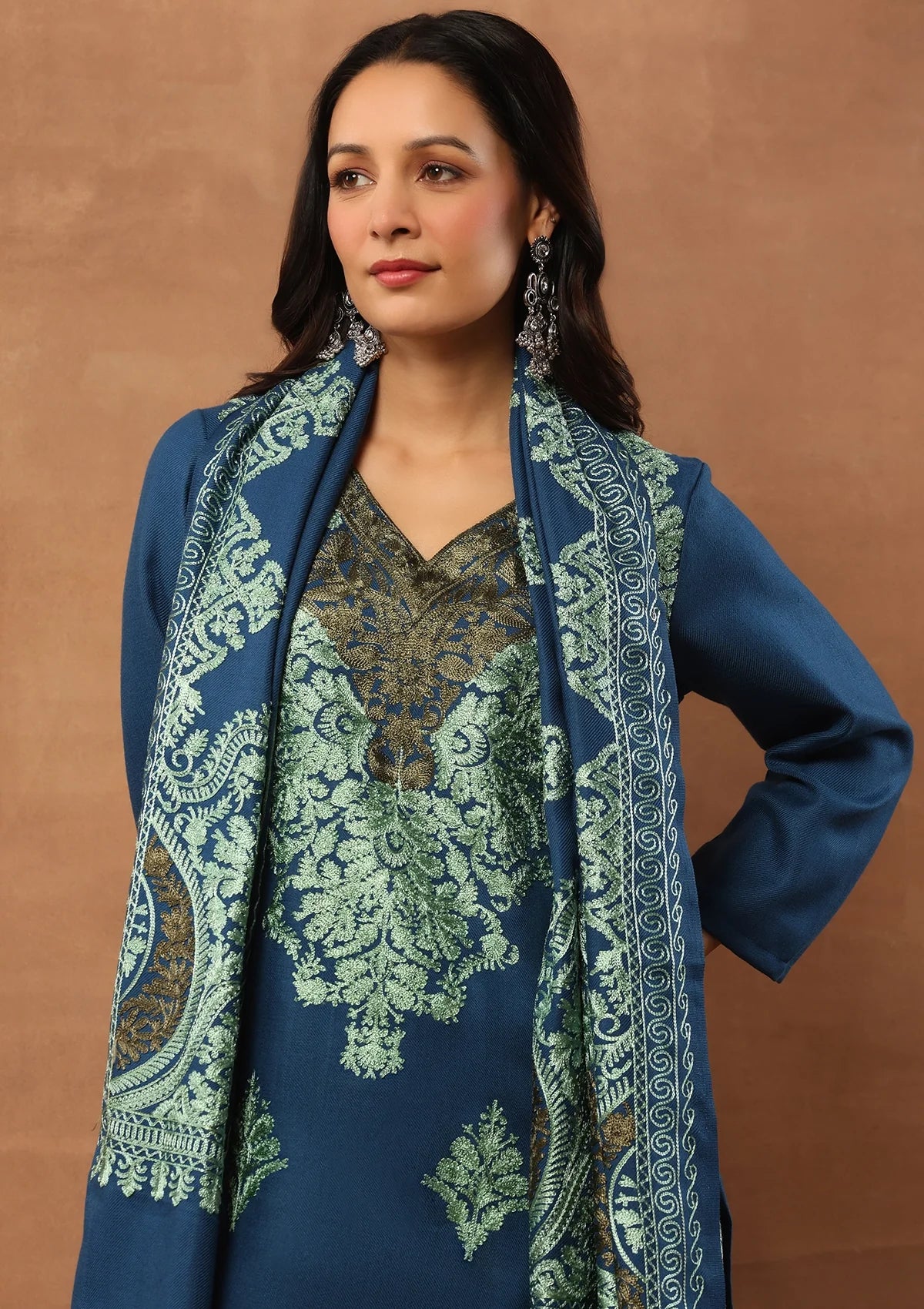 HOC Wool Aari Embroidered Straight Kurta Set With Dupatta-Blue - Image 2