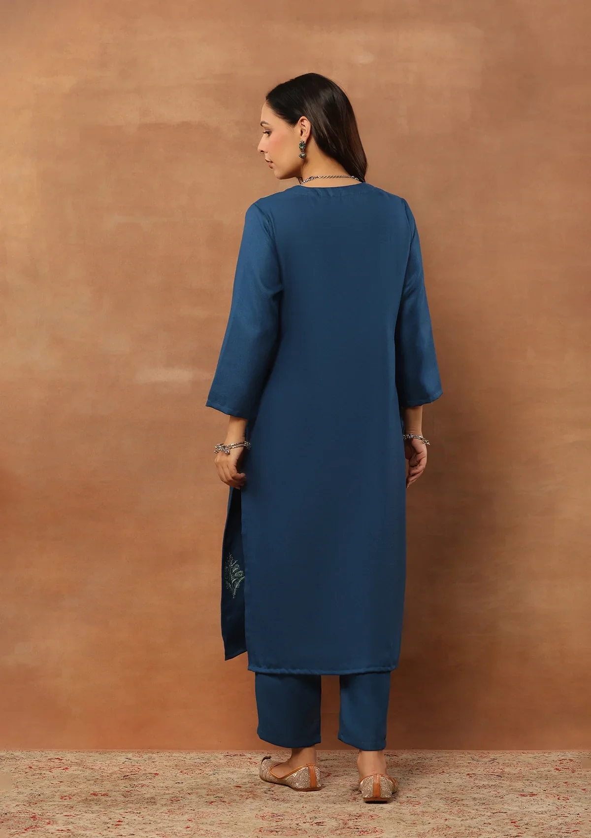 HOC Wool Aari Embroidered Straight Kurta Set With Dupatta-Blue - Image 8