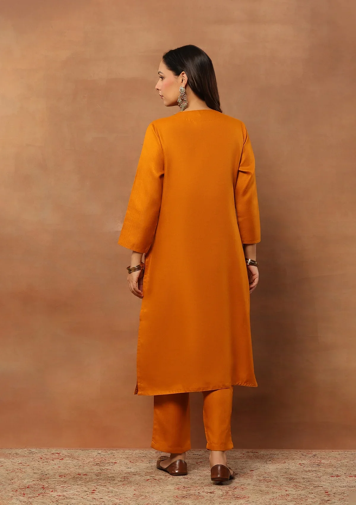 HOC Wool Aari Embroidered Straight Kurta Set With Dupatta-Mustard - Image 8