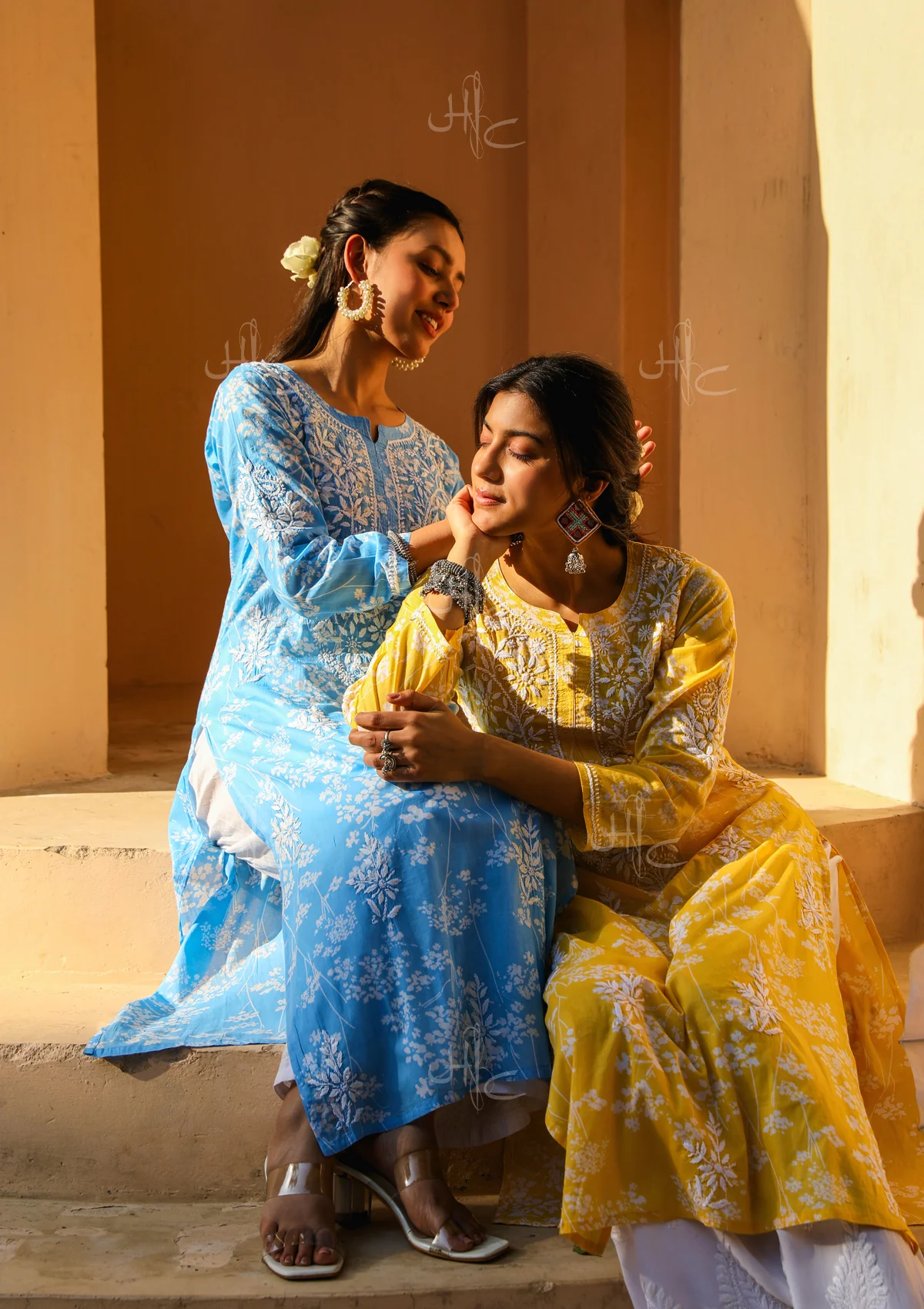 Zainab Chikankari Mulmul Straight Kurta - Image 3