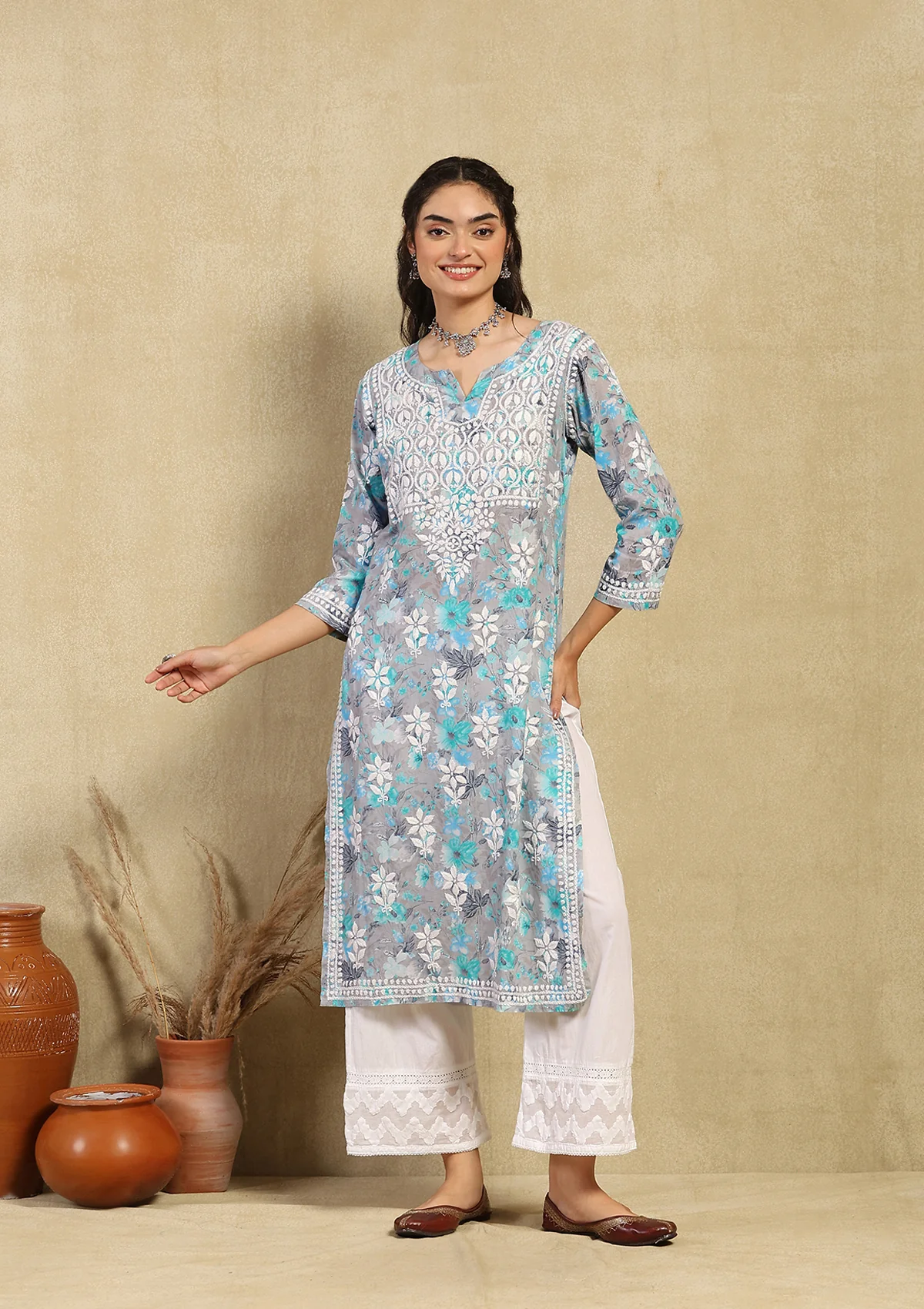 HOC Zarah Chikankari Mulmul Printed Straight Kurta - Image 4